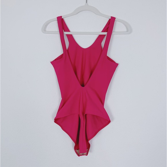 NEW Alix NYC Herrick U-Neck Bodysuit in Cerise Size Small - Picture 4 of 7